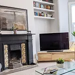 Townhouse Apartment Carlisle